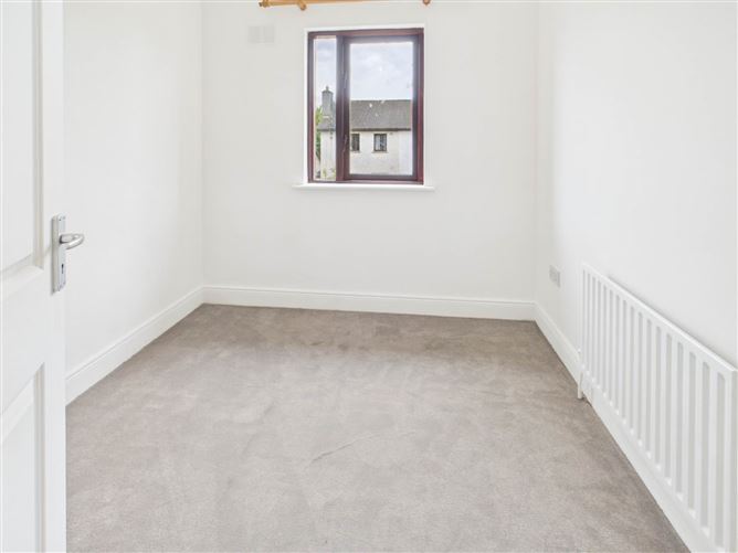Photo 21 of 25 — 16 Fortbarrington Drive, Dun Brinn, Athy, County Kildare
