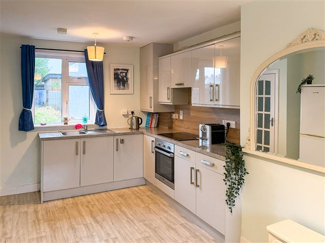 16 Michael Dooley Terrace, Athy, County Kildare
