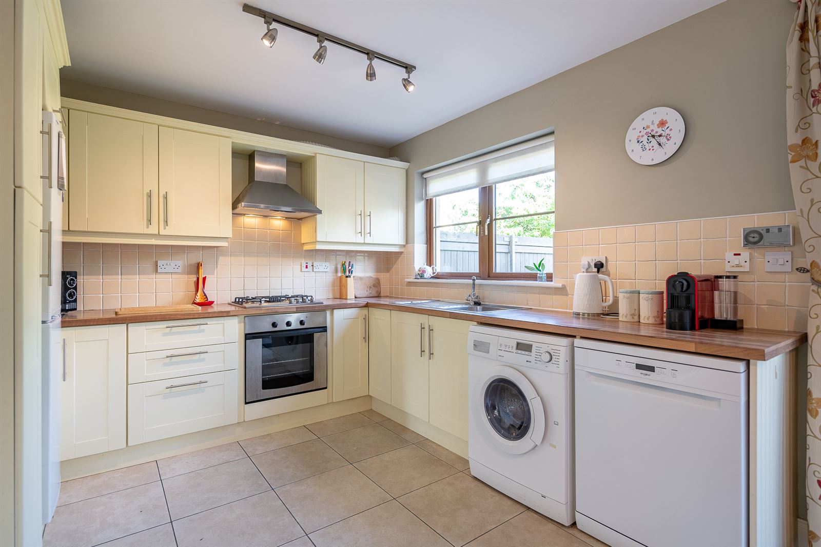 5 Heather Park, Páirc na Gloine, Kenmare, Co. Kerry, V93WA27