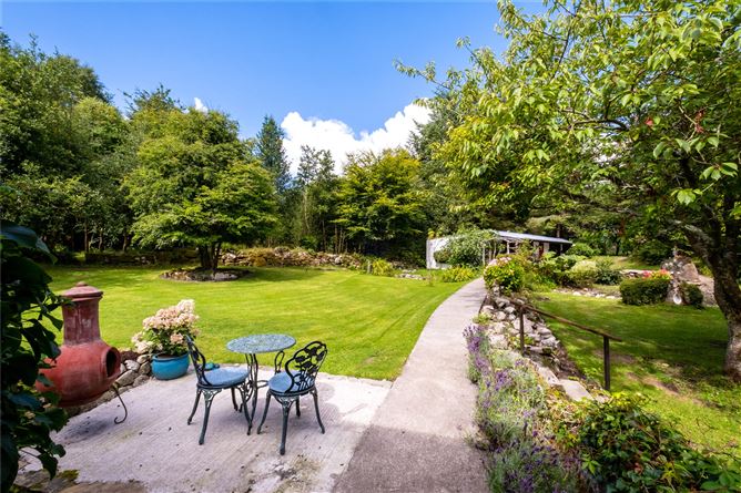 Coose Lower, Derrygoolin, Whitegate, Co. Clare