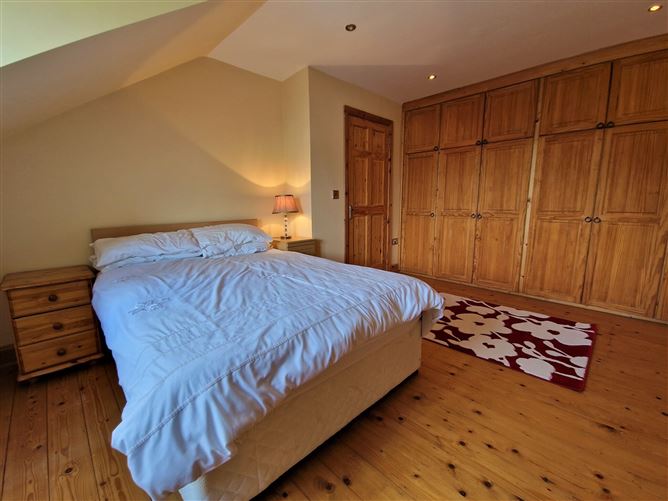 15 Fraun Hill, Swinford, Co. Mayo