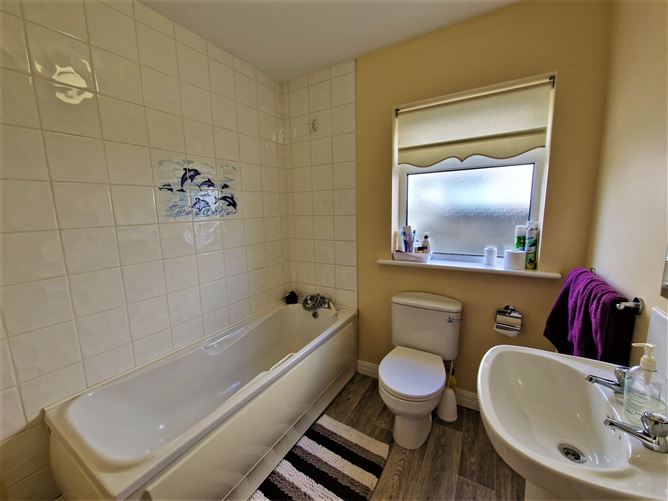 15 Fraun Hill, Swinford, Co. Mayo