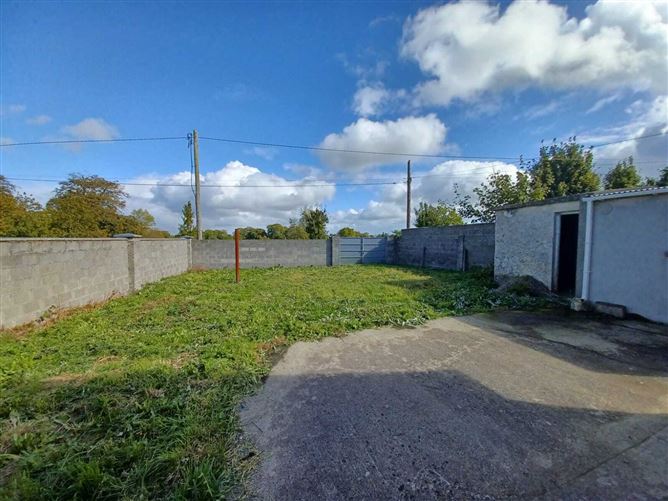3 St. Josephs Park, Tullinadaly Hill, Tuam, Co. Galway