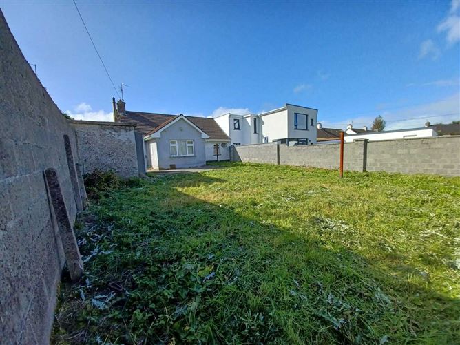 3 St. Josephs Park, Tullinadaly Hill, Tuam, Co. Galway