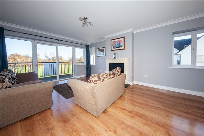 10 Hayworth Court, Ongar, Dublin 15