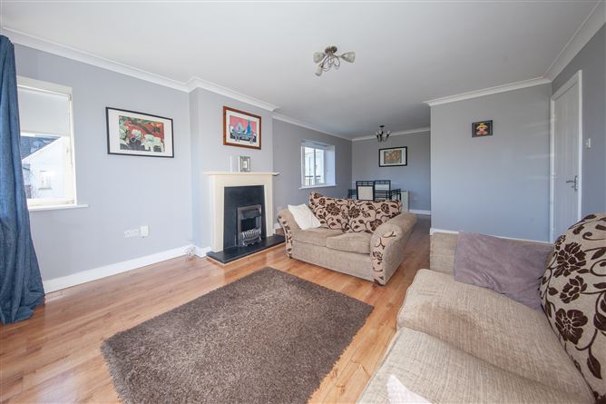 10 Hayworth Court, Ongar, Dublin 15