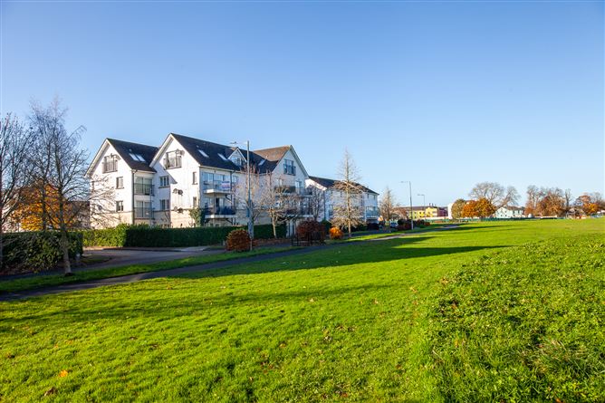 10 Hayworth Court, Ongar, Dublin 15