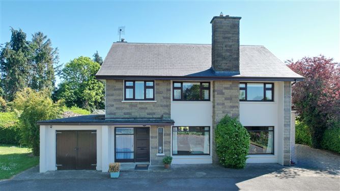 "Roslevin", Ballinakill Road, Abbeyleix, Co. Laois