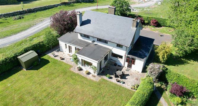 "Roslevin", Ballinakill Road, Abbeyleix, Co. Laois