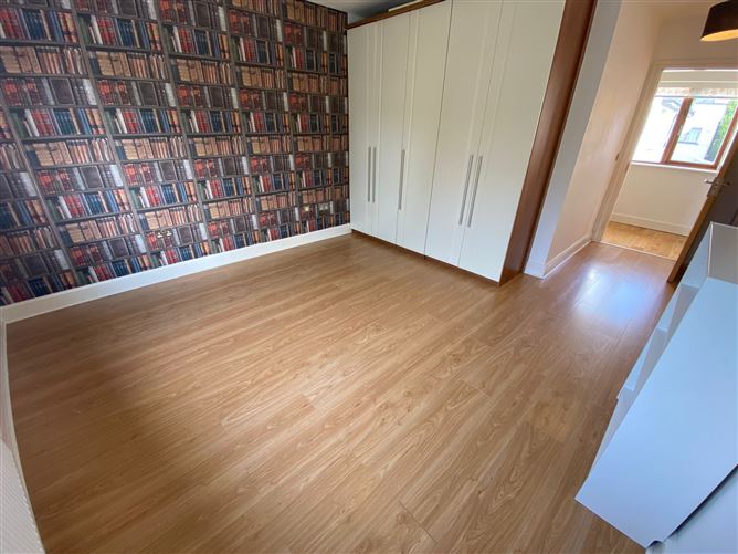 Paddocks Walk, Adamstown, Lucan, Co. Dublin