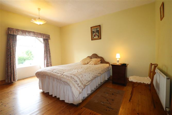 St Luas, New Street, Killaloe, Clare