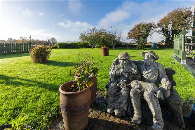 Monatray, Monagurra, Shanagarry, Co. Cork