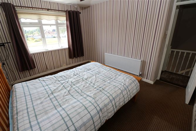 Photo 16 of 21 —  1 Rathmullan Park, Drogheda, Louth