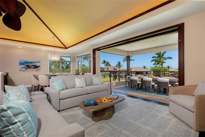 Lagoon & Lanai,Waimea,Hawaii,USA