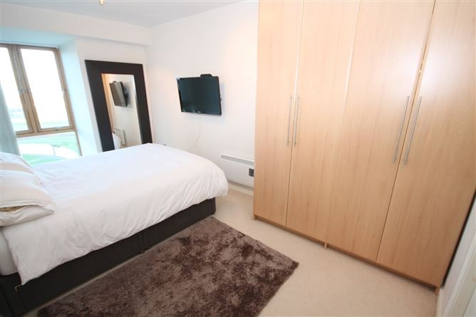 69 The Crescent Building, Parkwest West Pointe, Park West, D12