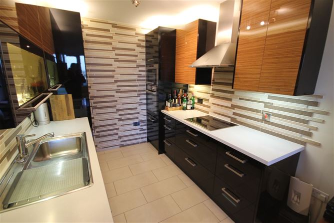 69 The Crescent Building, Parkwest West Pointe, Park West, D12