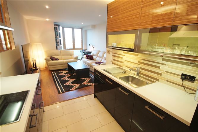 69 The Crescent Building, Parkwest West Pointe, Park West, D12