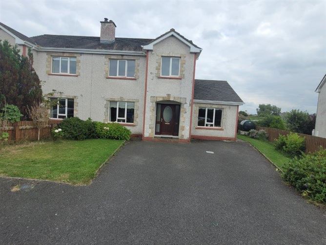 Main image for 28 Woodlands, Ballyshannon, Donegal