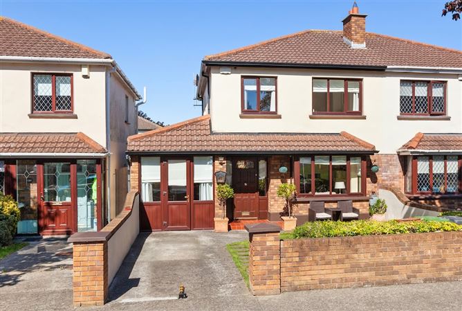 24 Lissadel Crescent, Malahide,   County Dublin