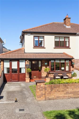 24 Lissadel Crescent, Malahide,   County Dublin