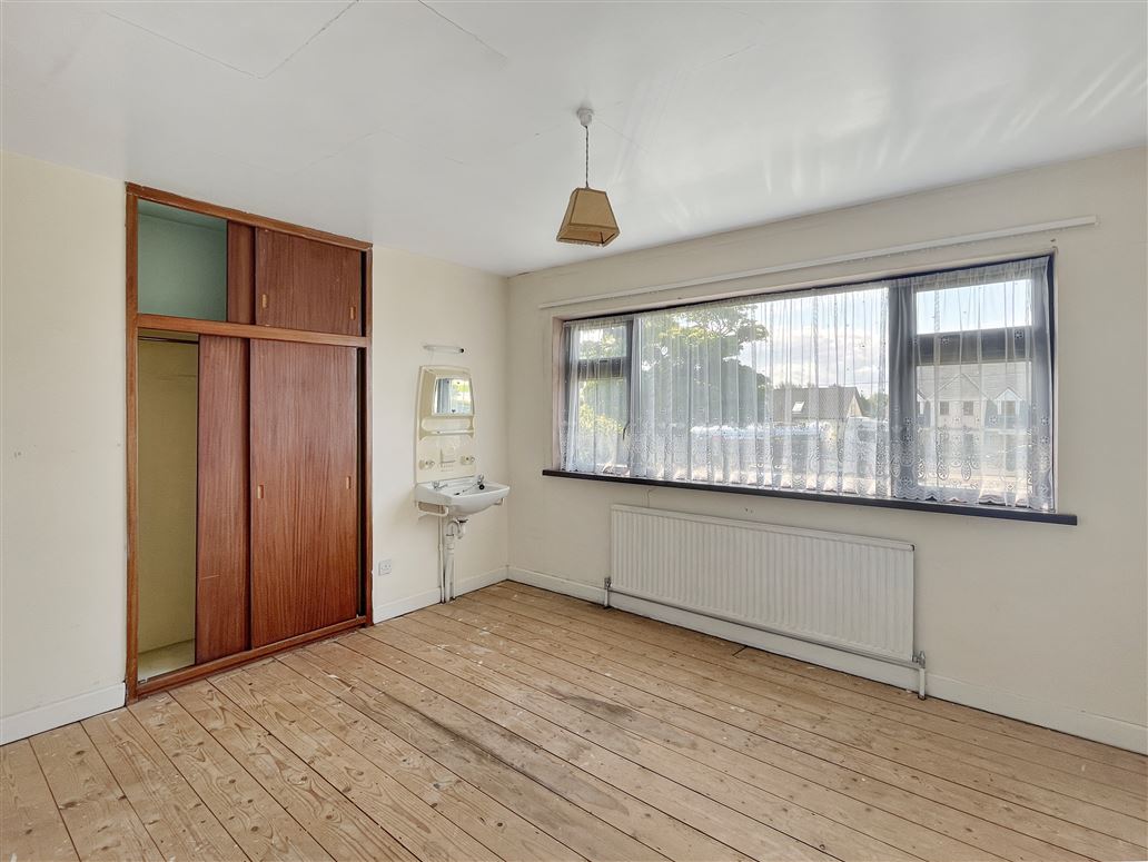 18 Glenina Heights, Dublin Road, Galway