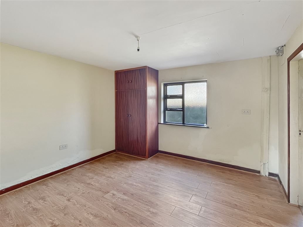 18 Glenina Heights, Dublin Road, Galway