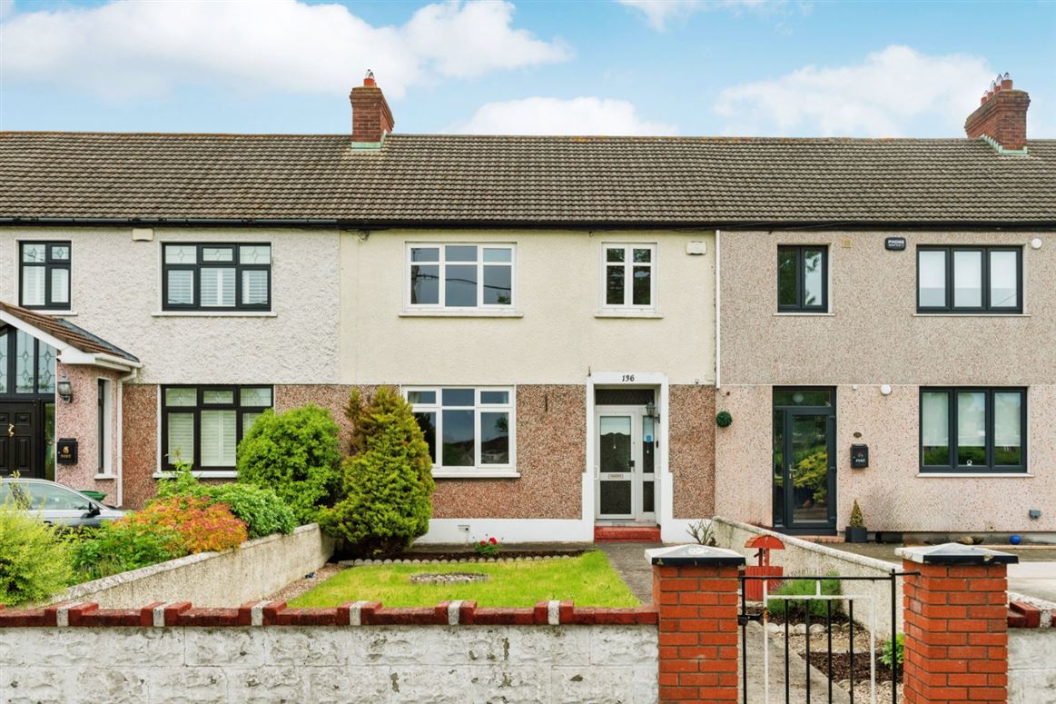 136 Whitehall Road West, Perrystown, Dublin 12