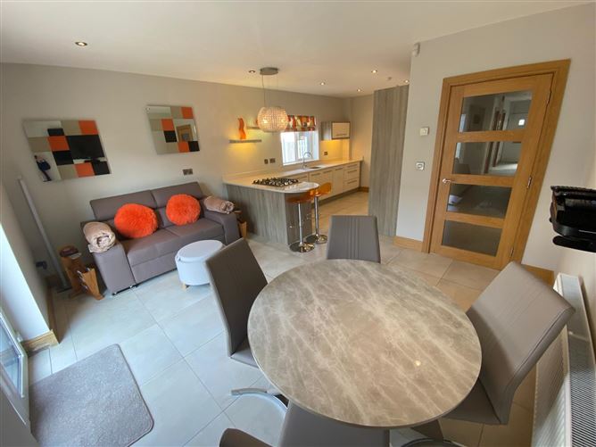 8 Ashdale, Cloyne, Cork