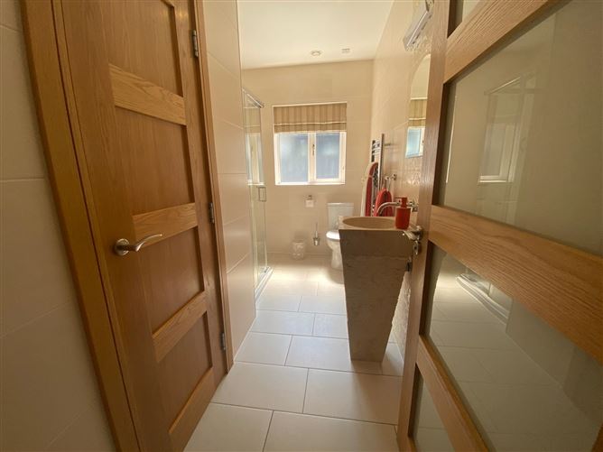 8 Ashdale, Cloyne, Cork