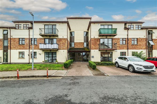 8 Millbank Square, Sallins, Kildare