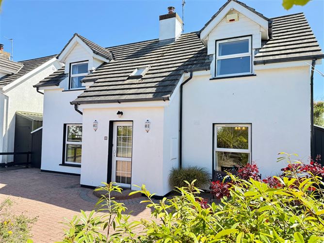 3 Grange Meadows, Rosslare Strand, Wexford