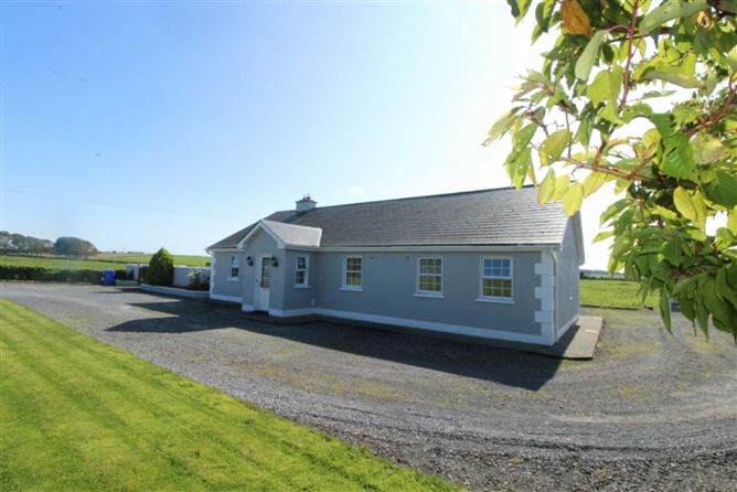 Carrownalassan, Four Mile House, Co. Roscommon