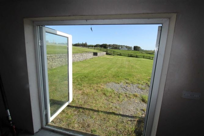 Carrownalassan, Four Mile House, Co. Roscommon
