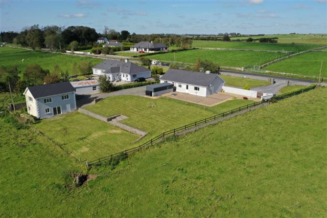 Carrownalassan, Four Mile House, Co. Roscommon