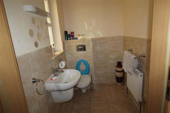 12 Bramble Hill, Mohill, Leitrim