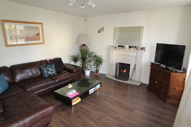 12 Bramble Hill, Mohill, Leitrim