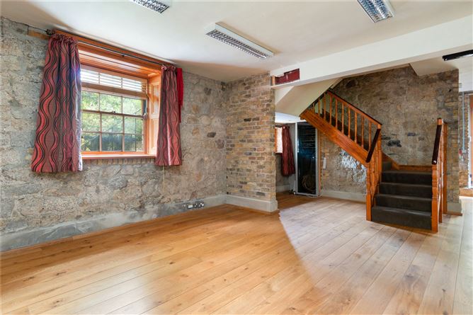 24 Lansdowne Road, Ballsbridge, Dublin 4