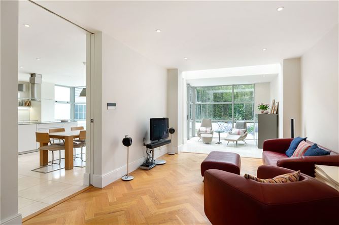 101 Avoca Park, Blackrock, Co. Dublin