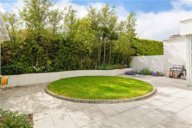 101 Avoca Park, Blackrock, Co. Dublin