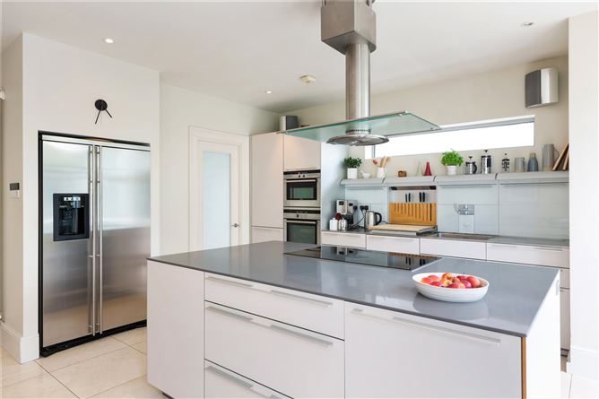 101 Avoca Park, Blackrock, Co. Dublin