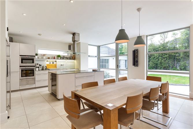 101 Avoca Park, Blackrock, Co. Dublin