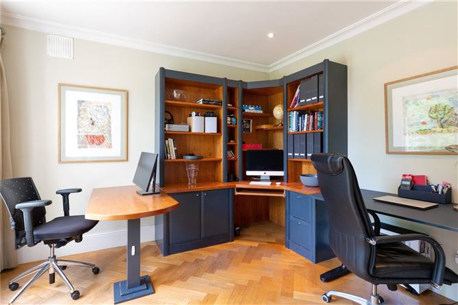 101 Avoca Park, Blackrock, Co. Dublin
