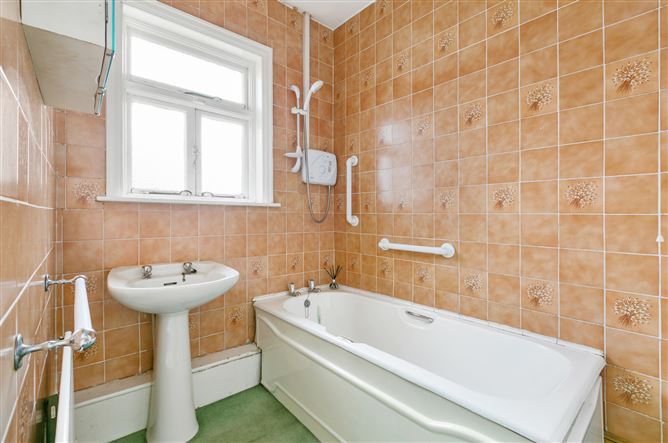 23 Parkmore Drive, Terenure, Dublin 6w