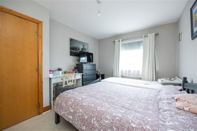 30 Station Court Park, Coolmine, Dublin 15
