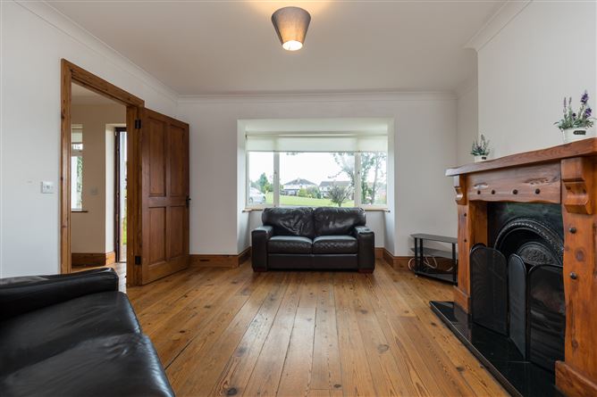 11 Riverchapel Avenue, Riverchapel, Co. Wexford
