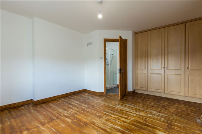 11 Riverchapel Avenue, Riverchapel, Co. Wexford