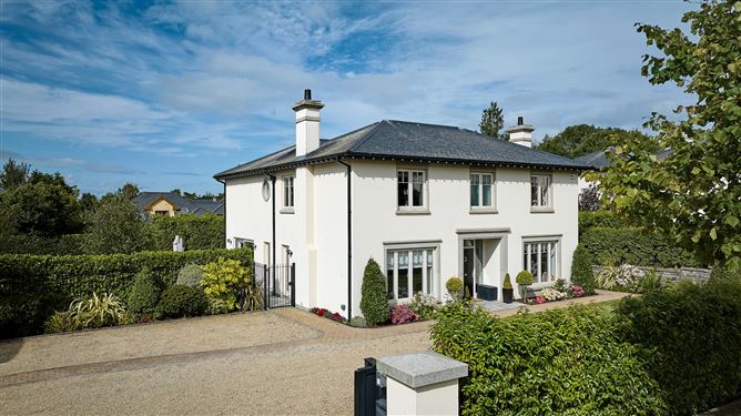 8 Thormanby Hill, Howth,   Dublin 13