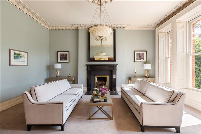 https://photos-a.propertyimages.ie/media/2/1/1/4828112/b950b983-cd45-4289-8722-ff85d8d05906_l.jpg