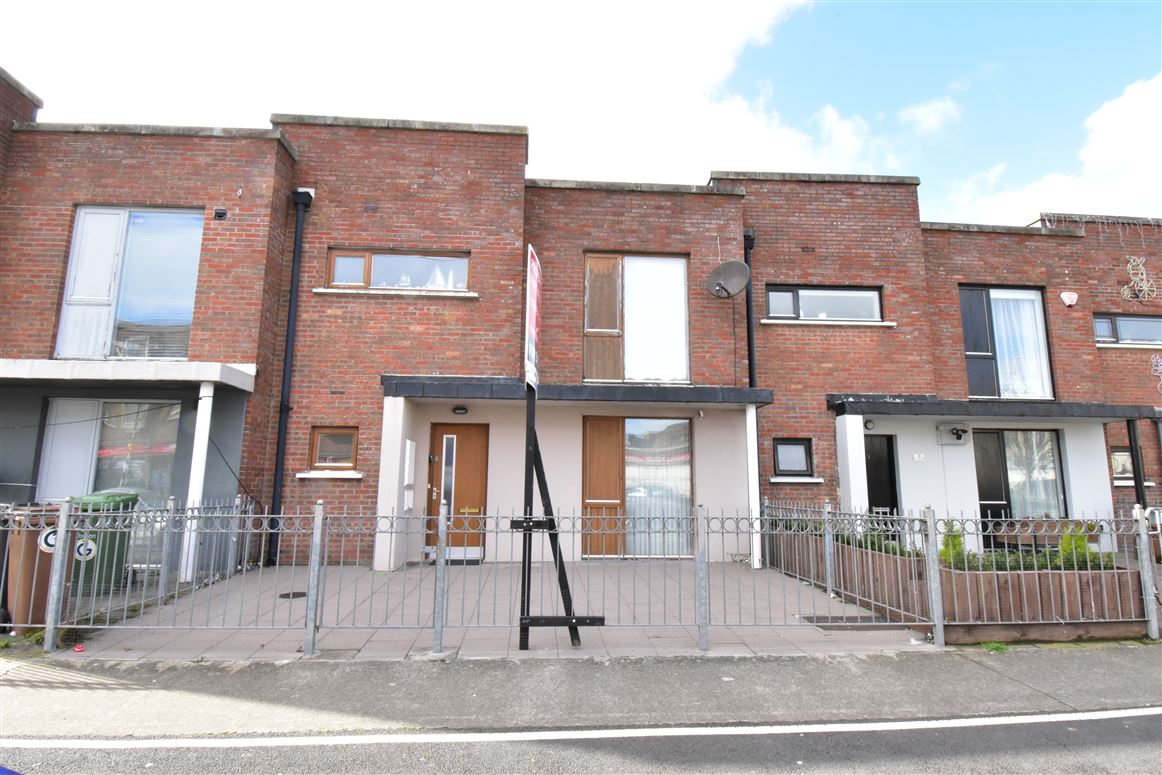 2 Chaplains Row , Clondalkin, Dublin 22