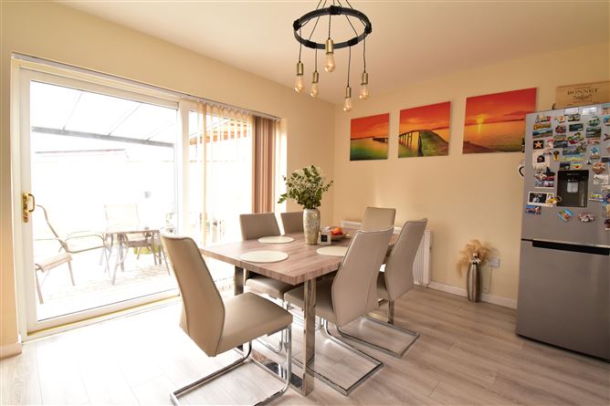 2 Chaplains Row , Clondalkin, Dublin 22
